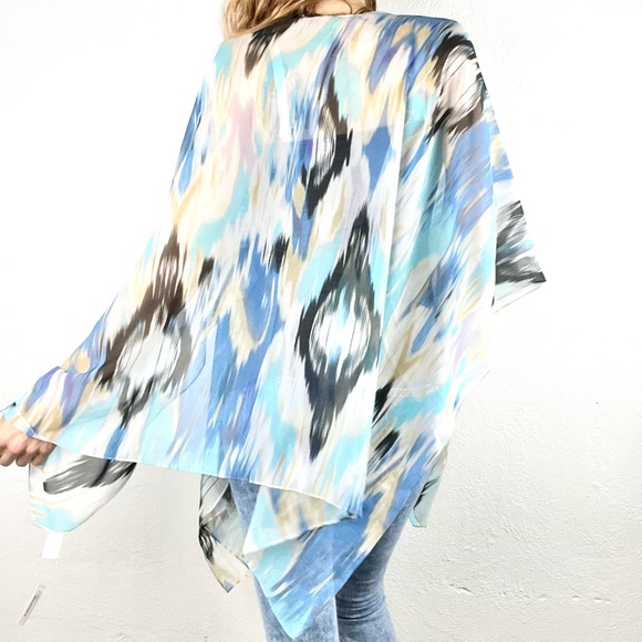 RIKKA | 💙🖤 Southwest Abstract Print Sheer Lightweight Shawl Wrap ✨NWT!✨ - Picture 3 of 11
